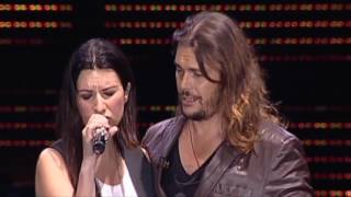 Prima che esci  Gianluca Grignani e Laura Pausini [upl. by Backer831]