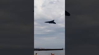 Avro Vulcan XH558 Vforce bomber Dawlish Airshow RAF aircraft aviation flight lowfly [upl. by Publia]