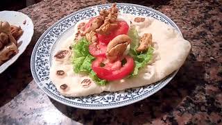 Gyros de pollo Receta griega más famosa Con salsa Tzatziki y pan de pita Más fácil imposible [upl. by Atsahc]