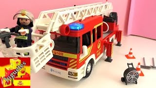 camion bomberos playmobil  Demo de camión de bomberos de Playmobil [upl. by Aryaz]