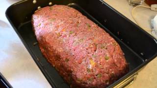 How To Make Meatloaf [upl. by Nahsrad]