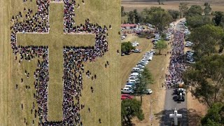 Thousands march in celebration of Easter in Vredefort  NEWS IN A MINUTE [upl. by Kemme358]