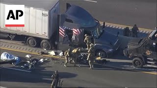 Texas highway truck chase ends with police pulling driver out [upl. by Clance]