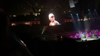 John Mayer Tour 2019  Waiting On The World To Change Isaiah Sharkey solo Singapore 1 April 2019 [upl. by Daniel]