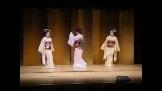 Traditional Maiko and Geiko geisha dance Maiko no odori [upl. by Baskett]