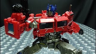 Studio Series 38 Voyager OPTIMUS PRIME EmGos Transformers Reviews N Stuff [upl. by Wolfgram199]