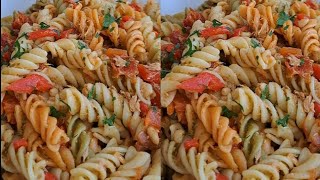 Recept  Pasta salade met Tonijn en Pesto 🍋 🥗 [upl. by Bultman]