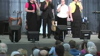 Penners Singing at PA Auction  Gospel Express [upl. by Ozne418]