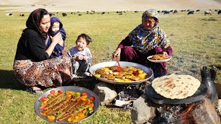 Organic Mountain Village life  Shepherd Mother  Cooking Shepherd Food Village Life of Afghanistan [upl. by Emorej]