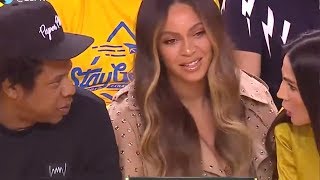 Beyonces Reaction to a Woman Talking to JAYZ Is a MustSee [upl. by Yellehs]