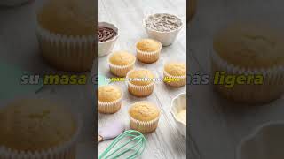 MUFFINS vs CUPCAKES 🧁 Vainilla Cakes by Luisa Quiroz [upl. by Iren]