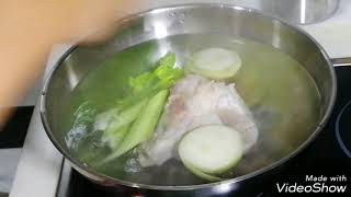 Cooking Ah Pa  making pork broth [upl. by Moria]