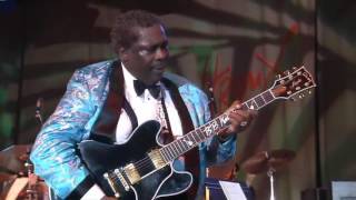 BB King plays Malmsteen amazing rare footage [upl. by Lhok]