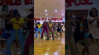 Kuami Eugene Dance  I Feel Nice W Dwpacademy [upl. by Ynehpets]