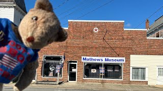 Mathews Virginia walking tour of the Main Street a warm friendly town like Mayberry We love it here [upl. by Hermine820]