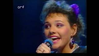 1987 Denmark Anne Cathrine Herdorf  En lille melodi 5th place at at Eurovision Song Contest [upl. by Adnicaj]