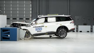 2023 Lincoln Aviator updated moderate overlap IIHS crash test [upl. by Lala]