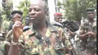 Le Ministre Sidiki Konaté sest rendu à lescadron des commandos dAbobo [upl. by Nnairda]