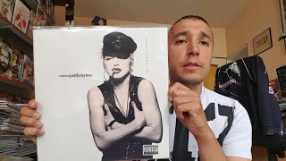 Ma collection de MAXI amp LP vinyles de MADONNA part 2 198995 [upl. by Namzaj]