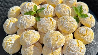 Biscotti Morbidi al Limone 🍋 che si Sciolgono in bocca 🤤 [upl. by Kristoforo139]