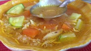 CALDO de pollo en amarillo con AZAFRANCILLOReceta de mi ABUELA ❤️ [upl. by Safier]