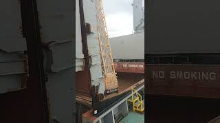 discharging at ulsan koreaofw seamanslife mandaragat seafarer seaman video viral [upl. by Annaihr]