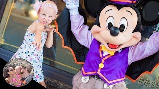 SUPER CUTE DISNEY CHARACTER HALLOWEEN COSTUMES  DISNEYLAND VLOG 130 [upl. by Ernald]