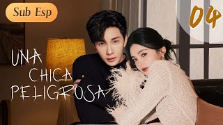 【Esp Sub】🥰Una Chica Peligrosa🥰 Ep04 Cenicienta está embarazada del hijo de su enemigo [upl. by Assadah]