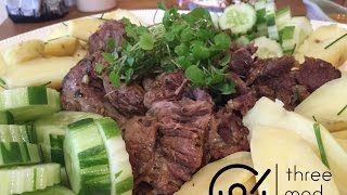 How to cook marinated fallapart lamb shoulder  Thermomix TM5 by Three Mad Mixers [upl. by Neeroc]