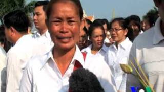 Cambodia Mourns Stampede Victims at Diamond Bridge Cambodia news in Khmer [upl. by Xymenes758]