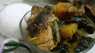 Macher Matha Dia Pui SakPui Sak Recipe Bengali StyleEk Onoboddo Sabeki Ranna [upl. by Tonnie]