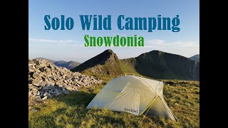 SOLO Wild Camping  Nantlle Ridge SNOWDONIA 🏴󠁧󠁢󠁷󠁬󠁳󠁿  Beautiful SUNRISE🌞 WALES  Salewa  4K [upl. by Coy]