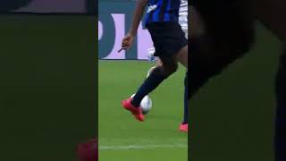 Kenan Yıldızdan Akıl Dolu Kontrol Ve Mükemmel Bitiriş futbol juventus [upl. by Arri]