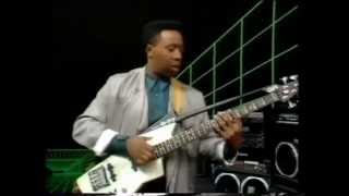 Roland G77 Vintage Bass Guitar Instructional Rock School Video  Excerpt  Series 2 Episode 2 [upl. by Lemmie314]