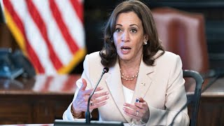 CNN fact checks Kamala Harris flip flopping on fracking stance [upl. by Alaric]