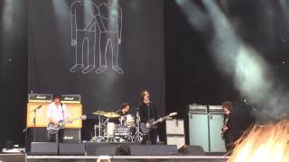 Kathleen  Catfish and the Bottlemen live in Montreal Osheaga 2015 [upl. by Isahella]