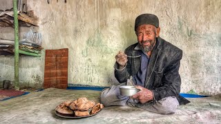 World Most Unique Breakfast Of BaltistanGilgit Baltistan Traditional Food quotPayo Chaquot And Khorba [upl. by Anuaek]