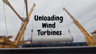 Unloading Wind Turbines in the port of Galway City  Liebherr LTM 1500 amp LTM 1450 [upl. by Almond217]