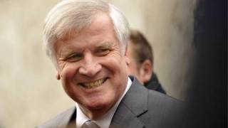 Seehofer rappt BushidoTexte  DER SPIEGEL [upl. by Yelac]