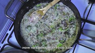 Easy Creamy Broccoli Mushroom Cheese Pasta Recipe [upl. by Jada]