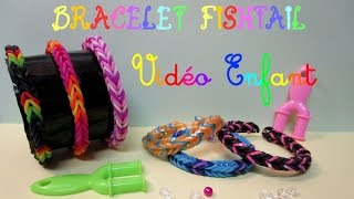 VIDEO ENFANT  Bracelet en Elastique Fishtail Rainbow Loom  simple [upl. by Lihkin]