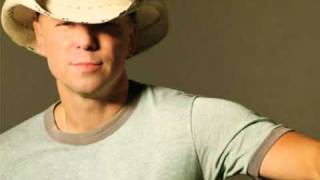 Kenny Chesney quotLive A Littlequot [upl. by Dnomayd]