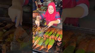 Delicious Grilled Fish In Kuala Lumpur Malaysia [upl. by Eniledgam441]