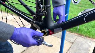 Installing Quarq Elsa power meter replacing Shimano pressfit BB [upl. by Tija134]