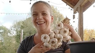 Planting Garlic Back to Eden Style upstate SC [upl. by Odnomor742]