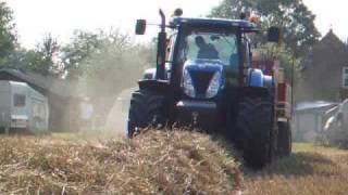 New Holland T 7050  Hesston 4880 big baler [upl. by Dario]