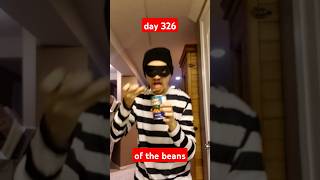 Day 326 of eating beans until I get sponsored by Heinz heinz fyp challenge shorts beans meme [upl. by Autrey]