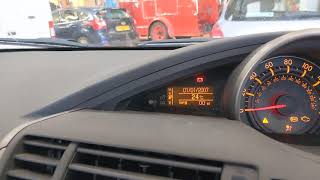 How to set time and date on Toyota Verso 2010 [upl. by Lubet]