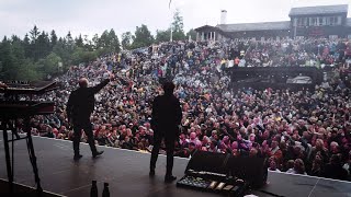 SIMPLE MINDS FILM  THE SUMMER TOUR BEGINS [upl. by Margetts897]