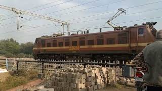 11058 Amritsar Mumbai CSMT Dadar Express Departure From Patiala [upl. by Heid]